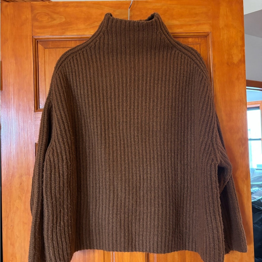 525 Margot Sweater